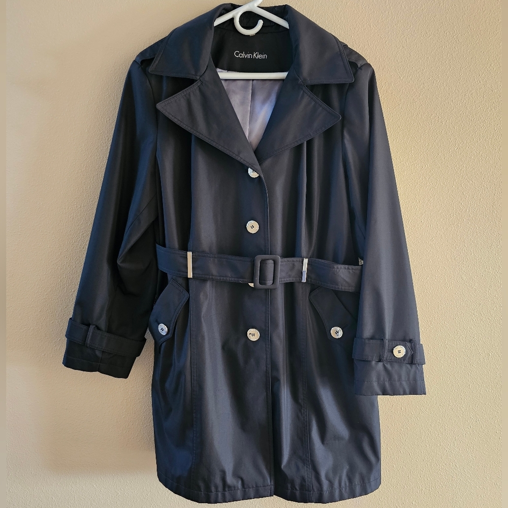 Calvin Klein 1X black, hooded, trench coat with removable belt